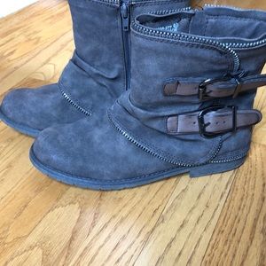 Women’s Boots Brand New size 8.5